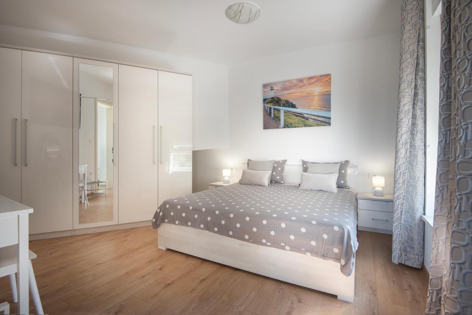 Apartment Klara Pjescana Uvala Exteriör bild