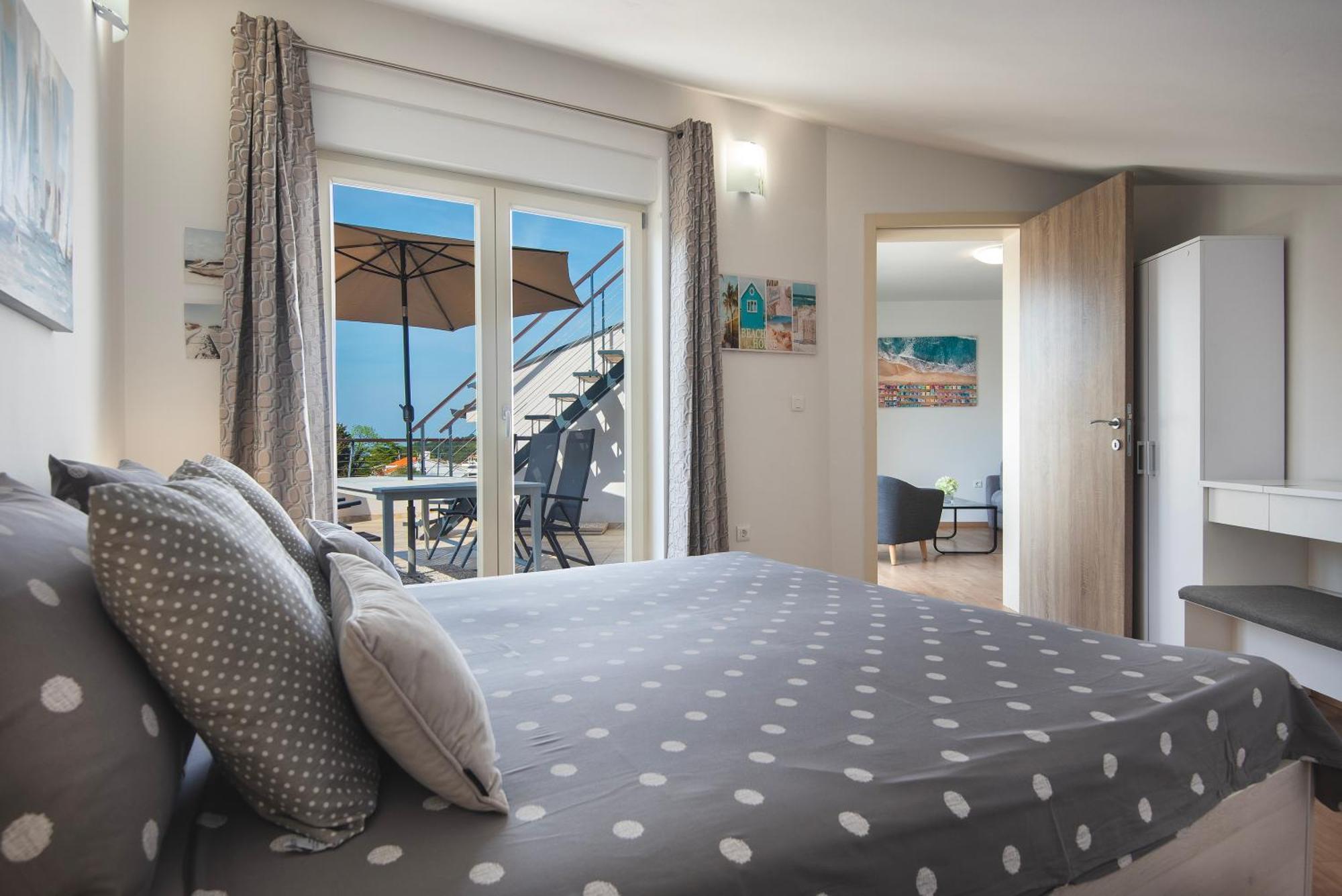 Apartment Klara Pjescana Uvala Exteriör bild